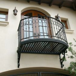 Фальш балкон