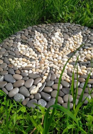 Круглые камни для ландшафтного дизайна