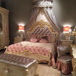 Кровать царская двуспальная