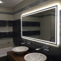 Зеркало в ванную с внутренней подсветкой