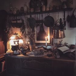 Уютный дом ведьмы