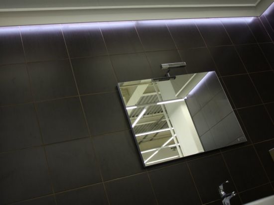 Подсветка ниши в ванной светодиодной лентой