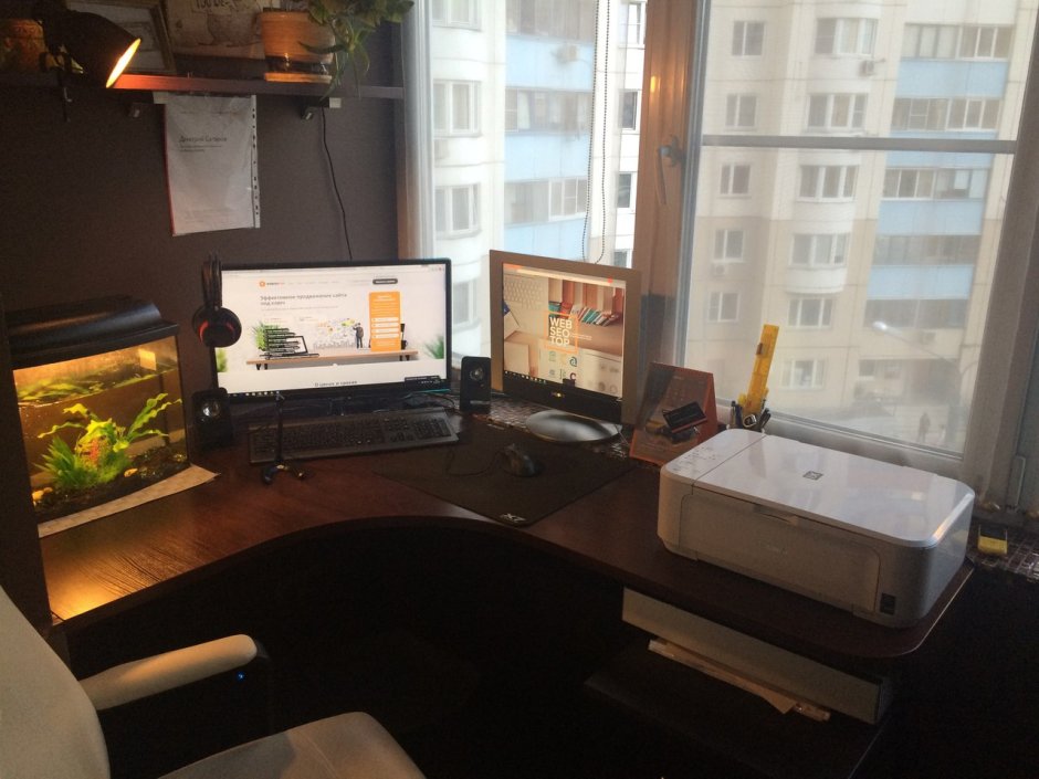 Рабочее место на балконе