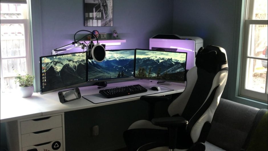 Геймерская комната с лоджт