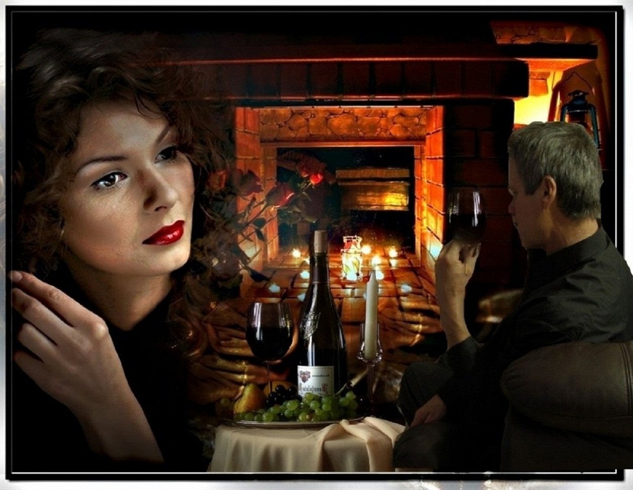 Сначала был вечер. Тихого уютного вечера. Женщина у камина с бокалом. Романтический вечер. Уютного вечера.