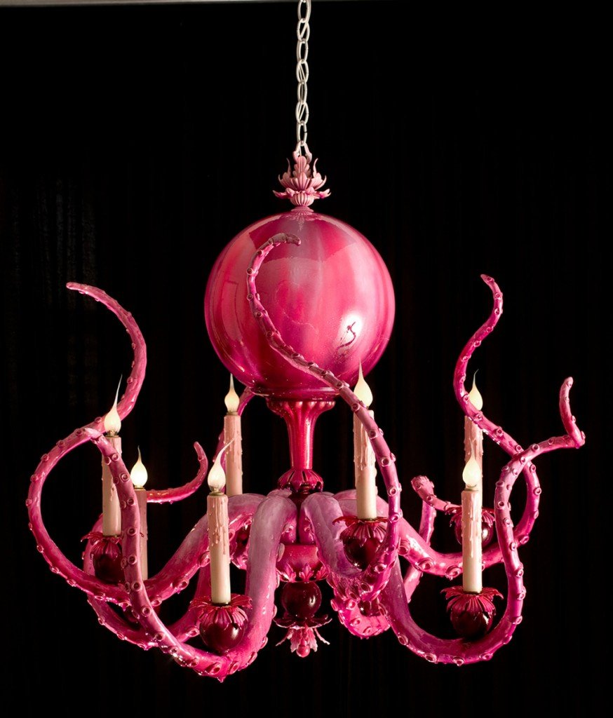 Люстра в виде осьминога