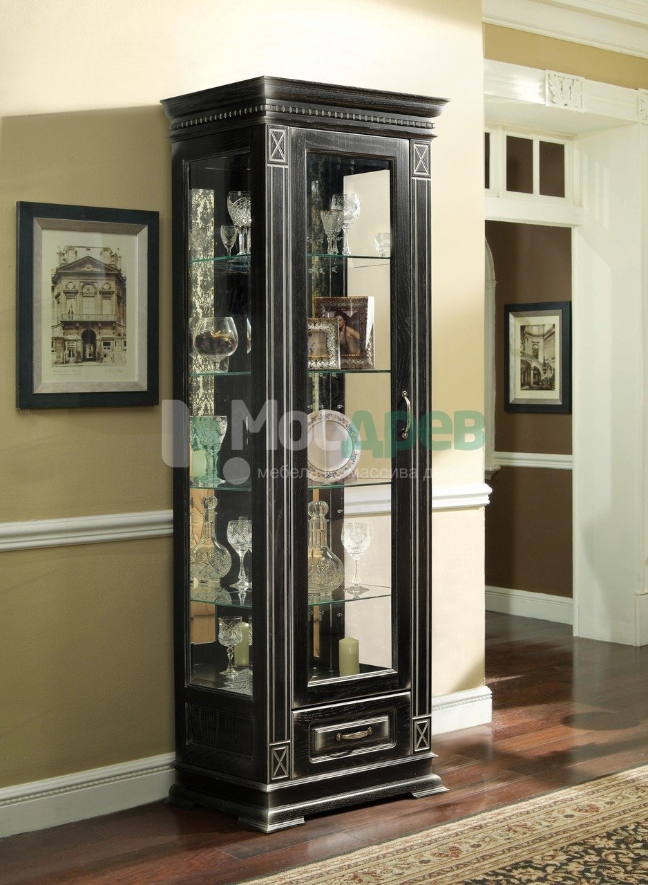 Витрина Верди Люкс