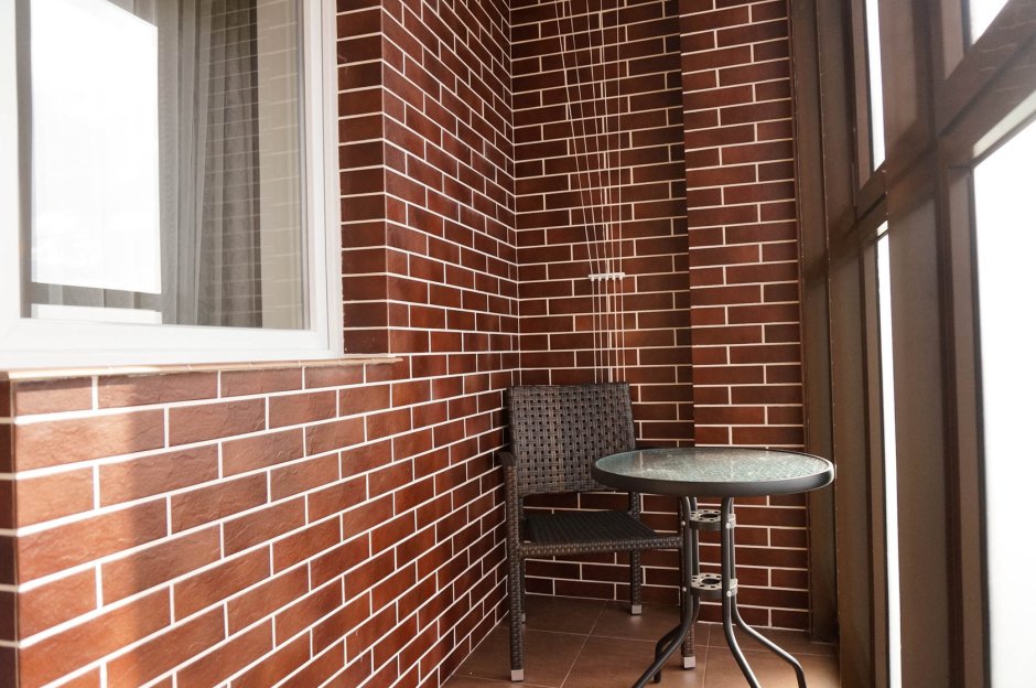 Отделка лоджии панелями МДФ