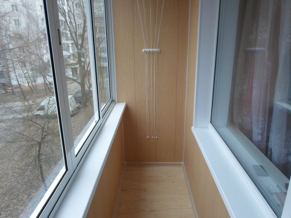 Обшивка балкона ламинированным пластиком