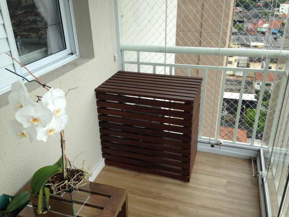 Кондиционер на лоджии декорирование