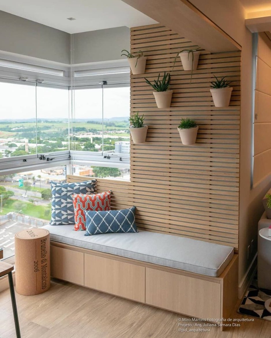 Уютный балкон Сканди