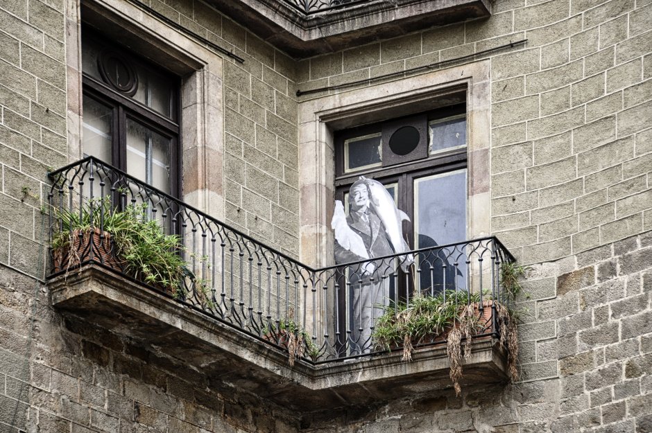 Французский балкон пик