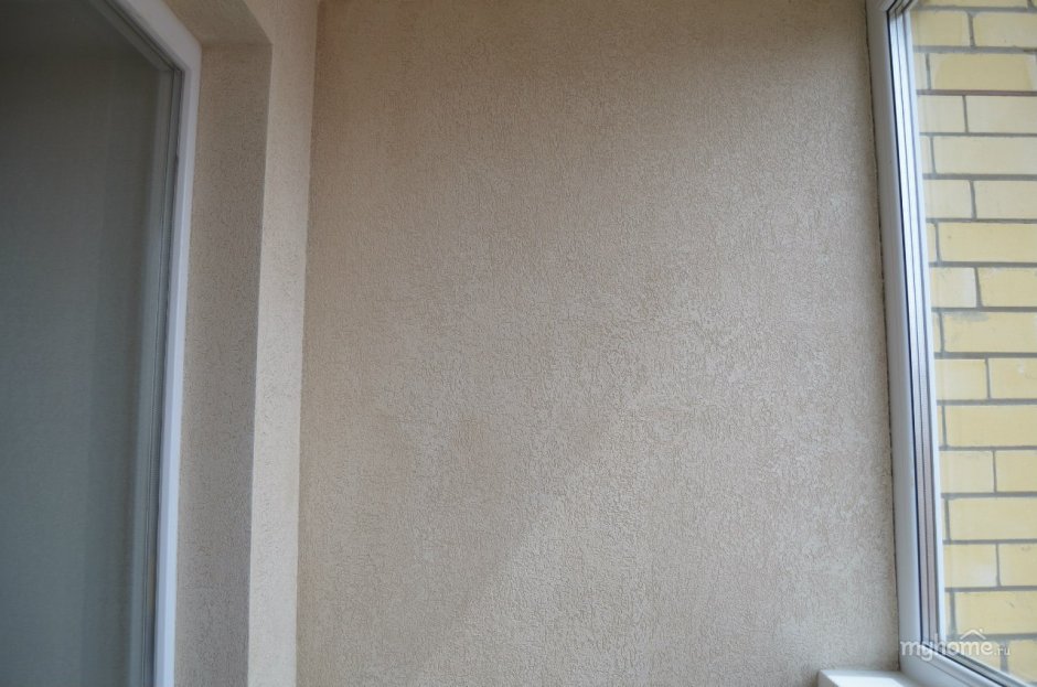 Заштукатурить балкон