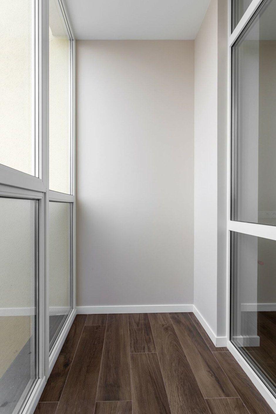 Плинтус на балконе