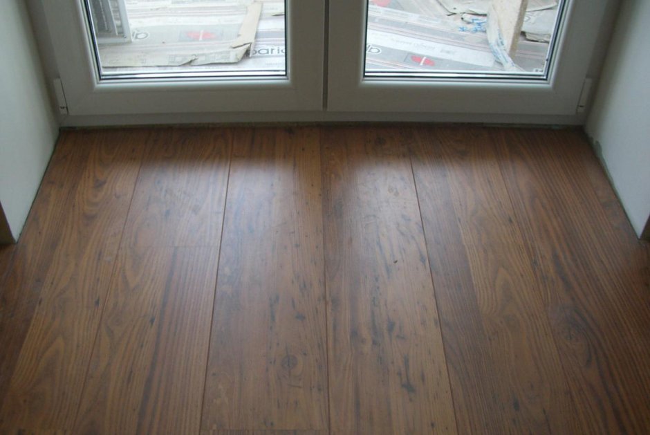 Тёплый плинтус электрический на балкон