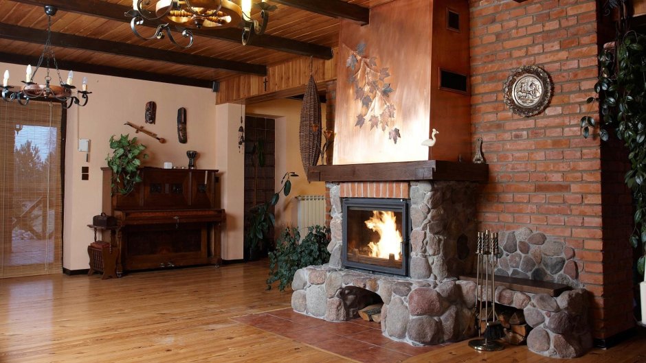 Камин деревенский