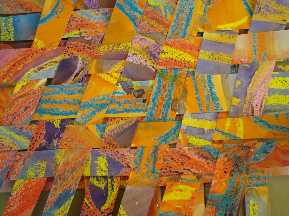 Коврик из цветной бумаги