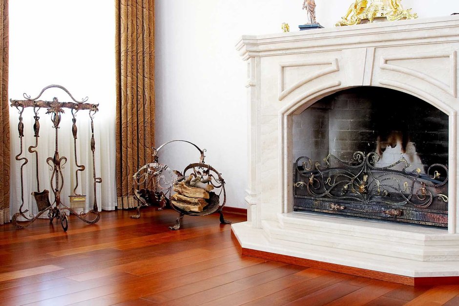 Камин в Кантри стиле из булыжника