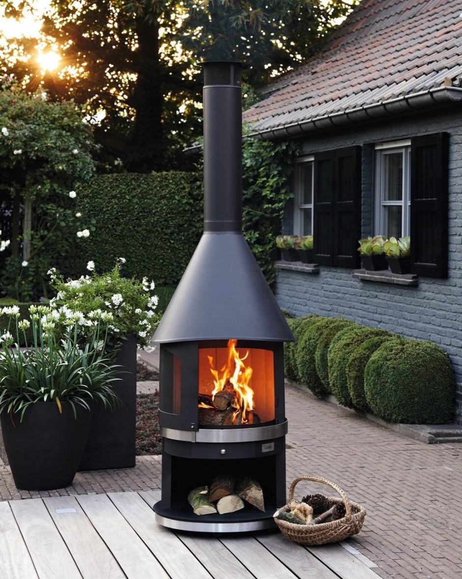 Камин дровяной уличный Weber