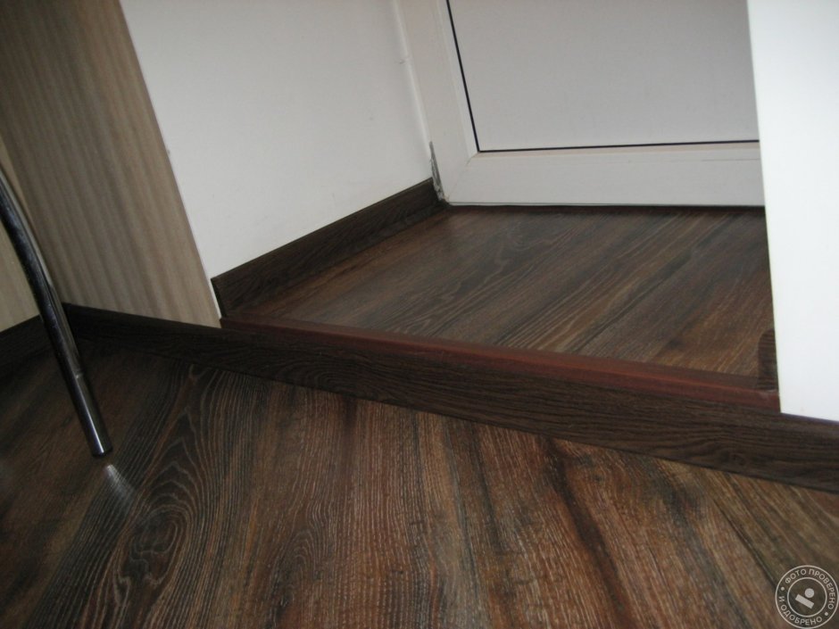 Укладка ламината через дверной проем без порога