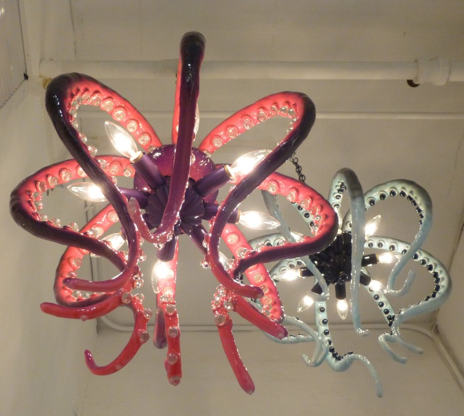 Люстра тентакли