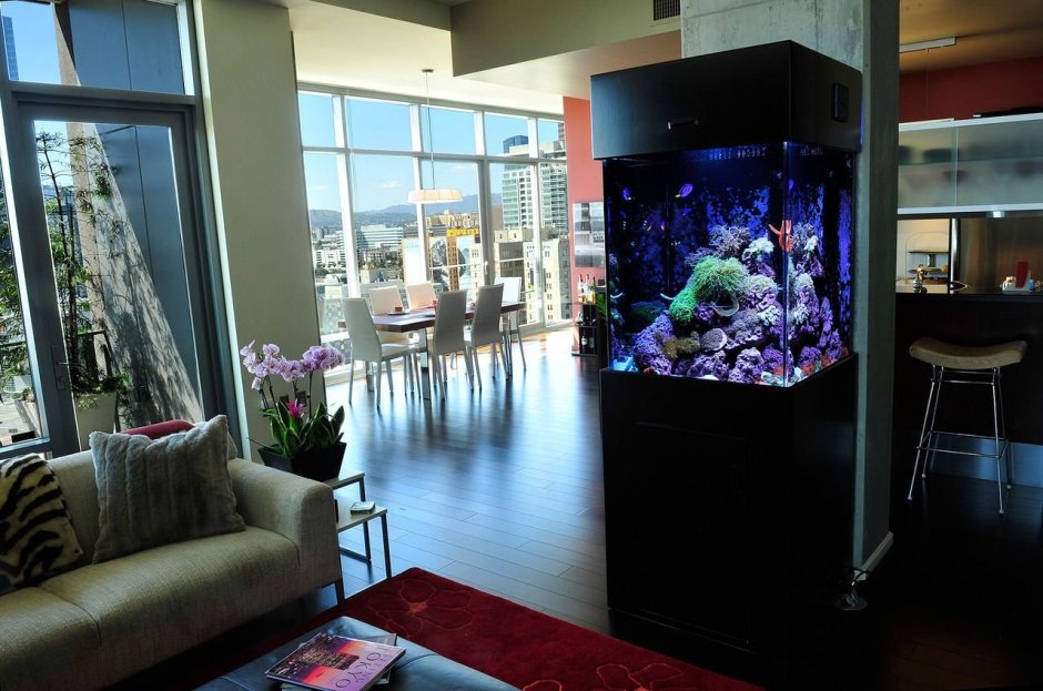 Небоскреб для аквариума