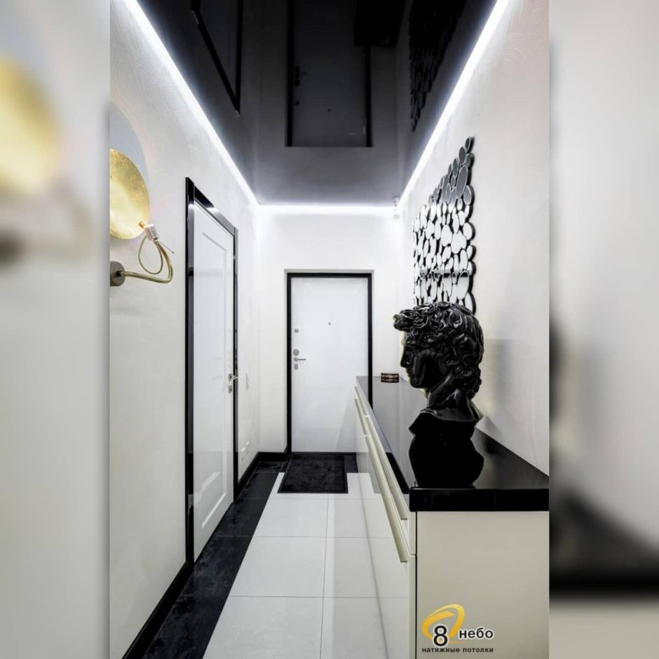 Навесной потолок в прихожей
