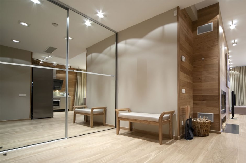 Зеркальная перегородка