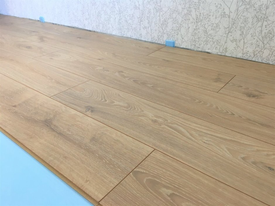 Укладка ламината