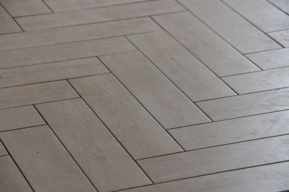 Керамогранит елочкой