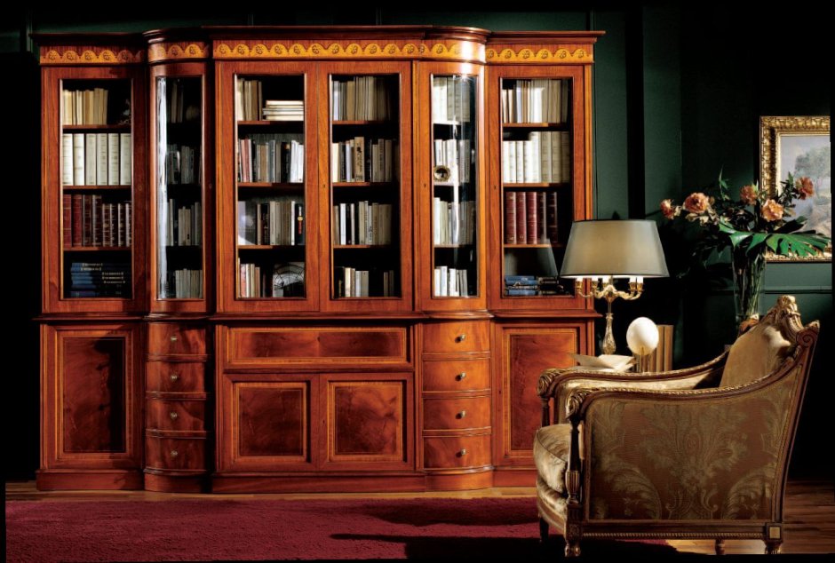 Книжный шкаф классика
