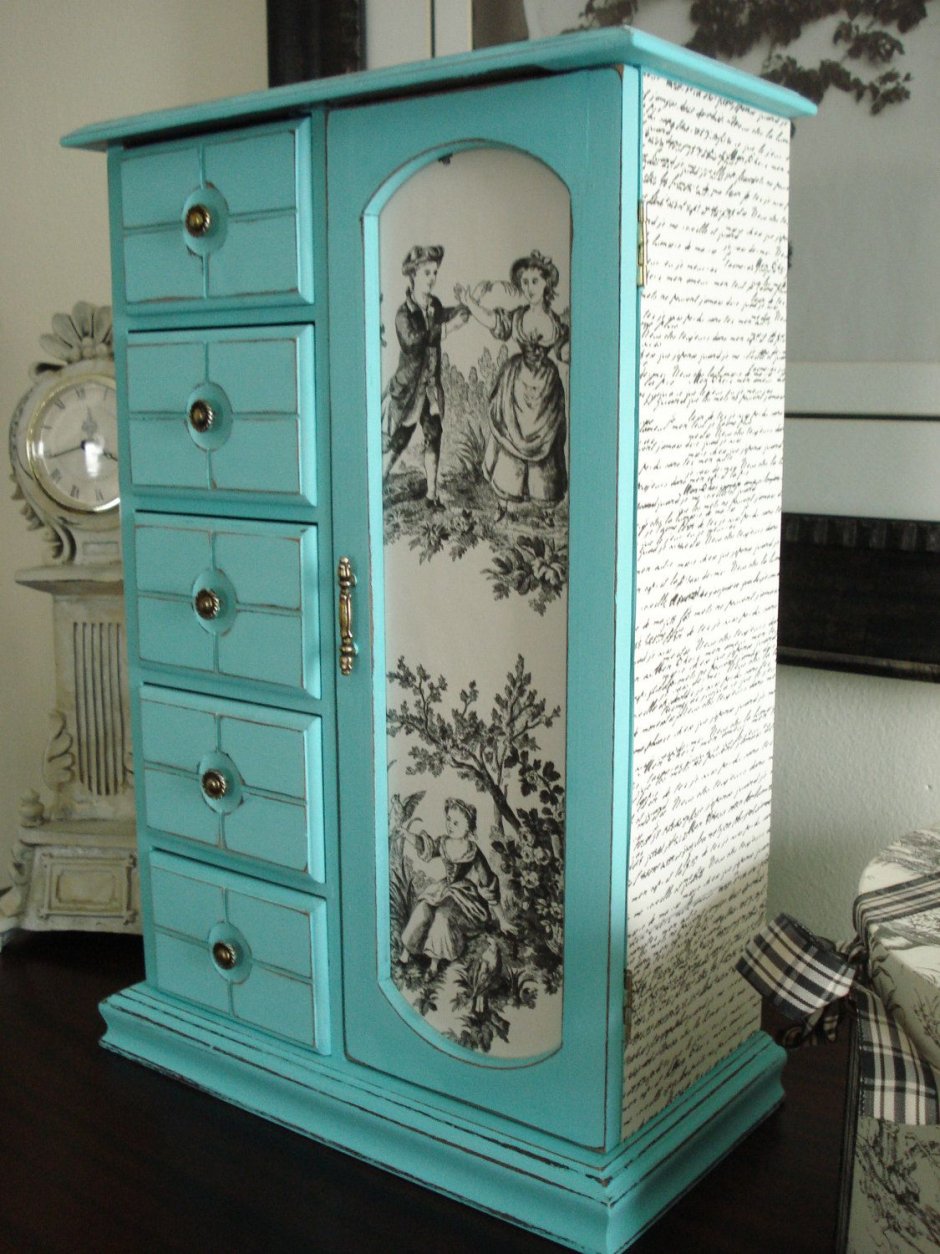 Шкафчик для декупажа