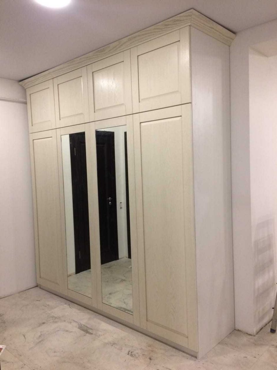 Шкаф с антресолью распашной зеркалом МДФ