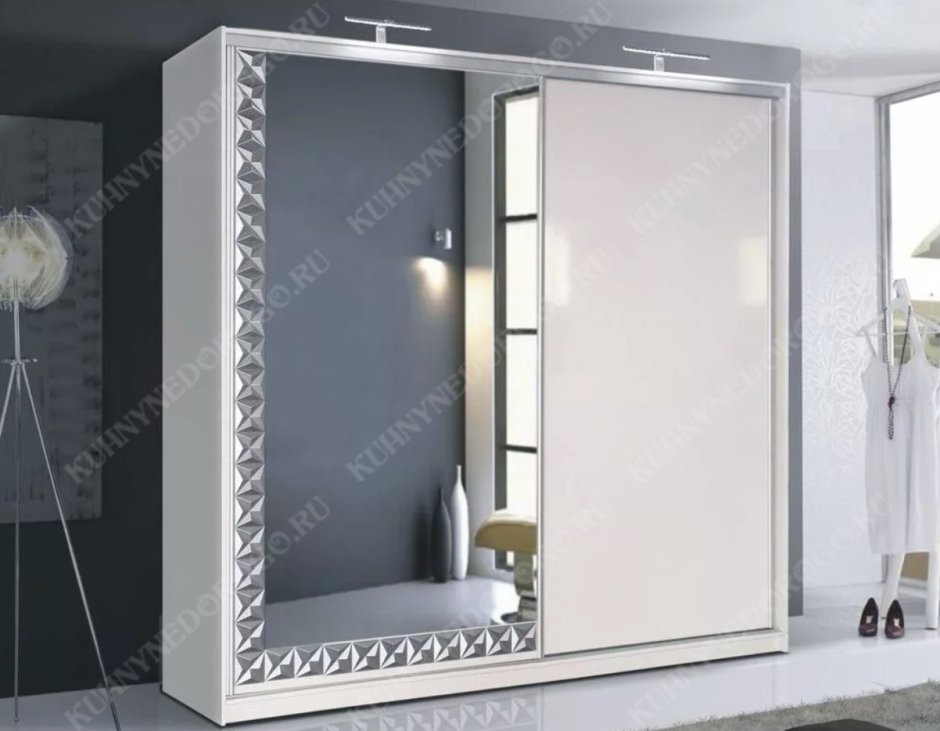 Подвесная тумба в прихожую