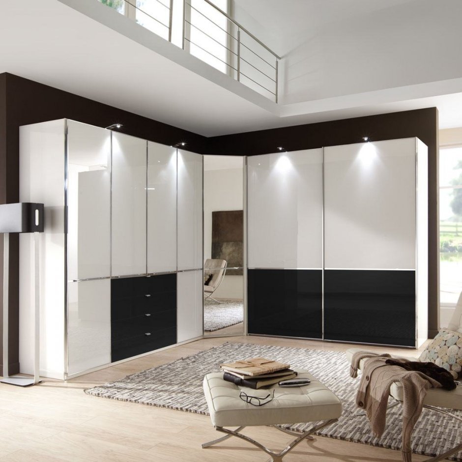 Шкаф в гостиную в современном