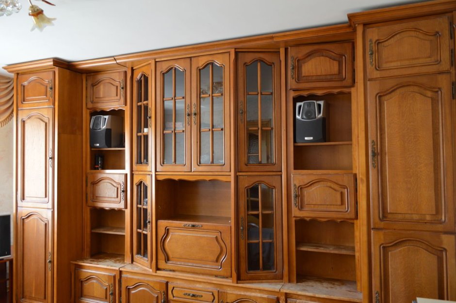 Стенки из массива дерева