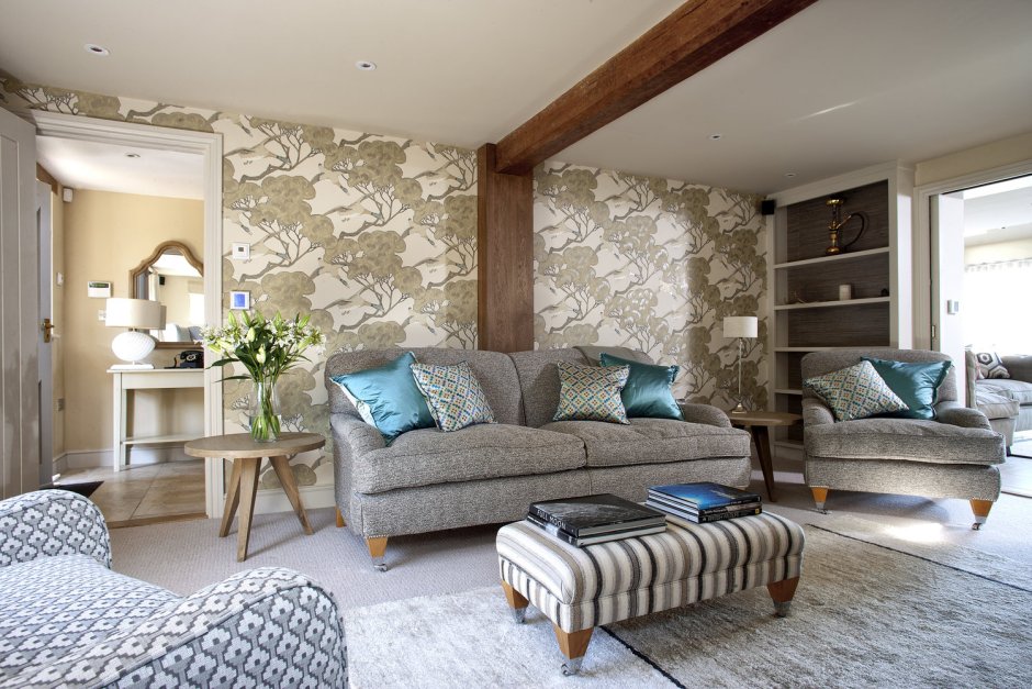 Современный декор стен