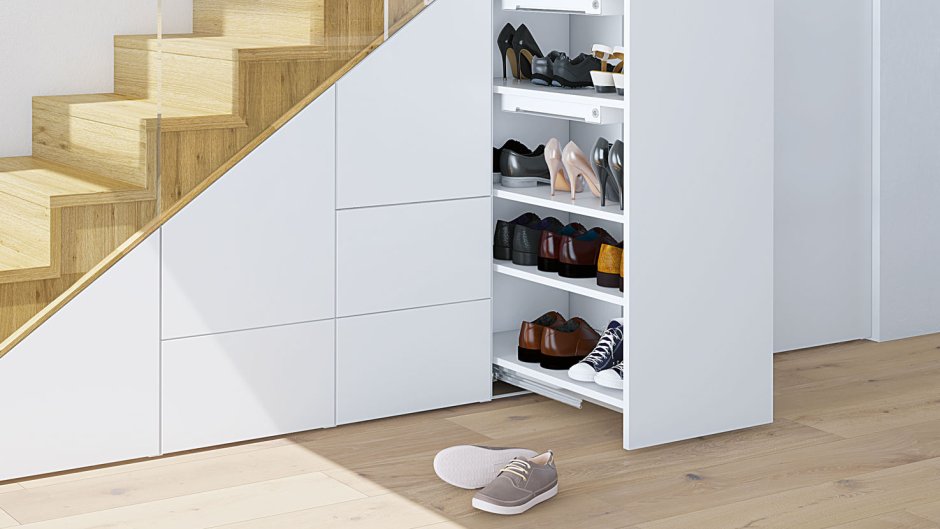 Hettich под лестницей