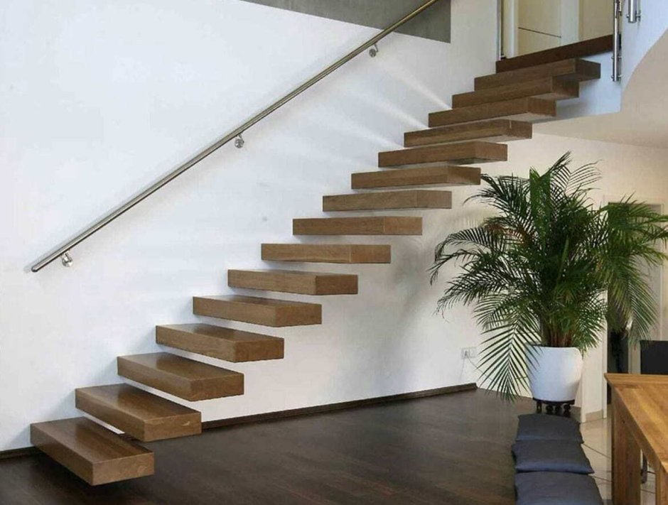 Лестница одномаршевая консольная