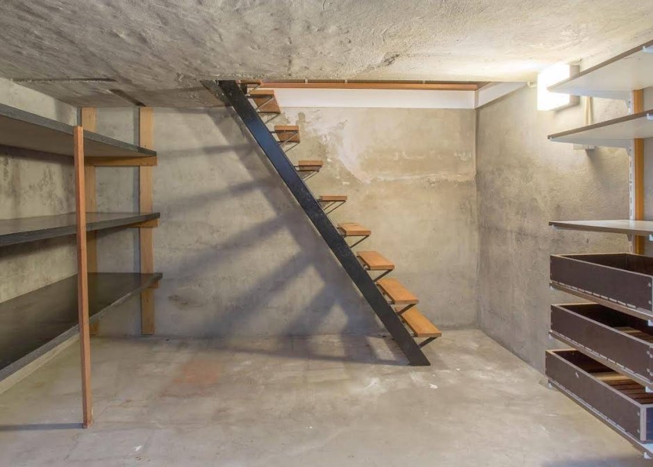 Погреб в частном доме