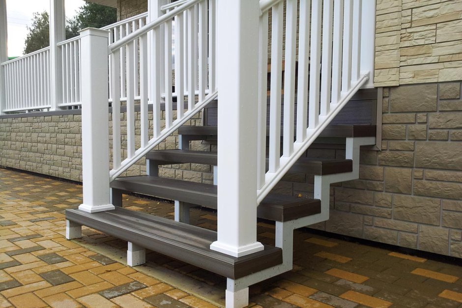 Лестница на террасу