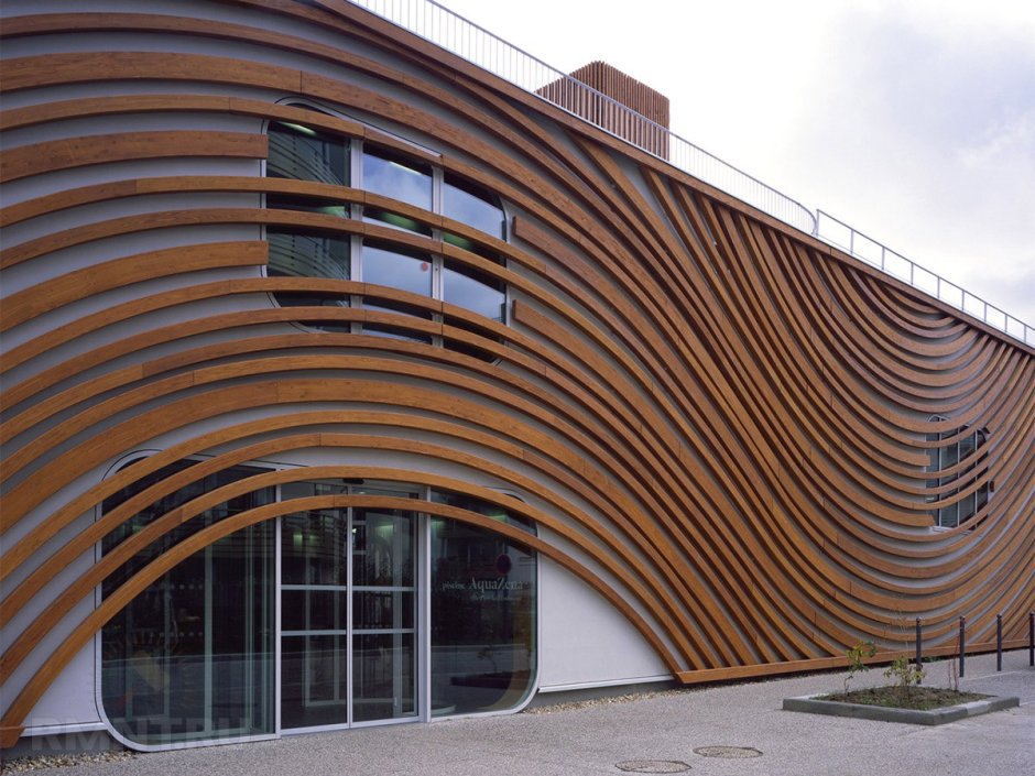 Линеарные панели архитектура