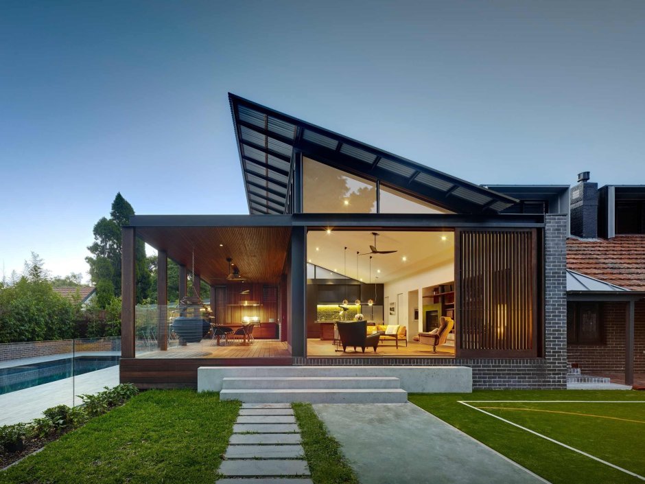 Подсветка домов и коттеджей в современном стиле