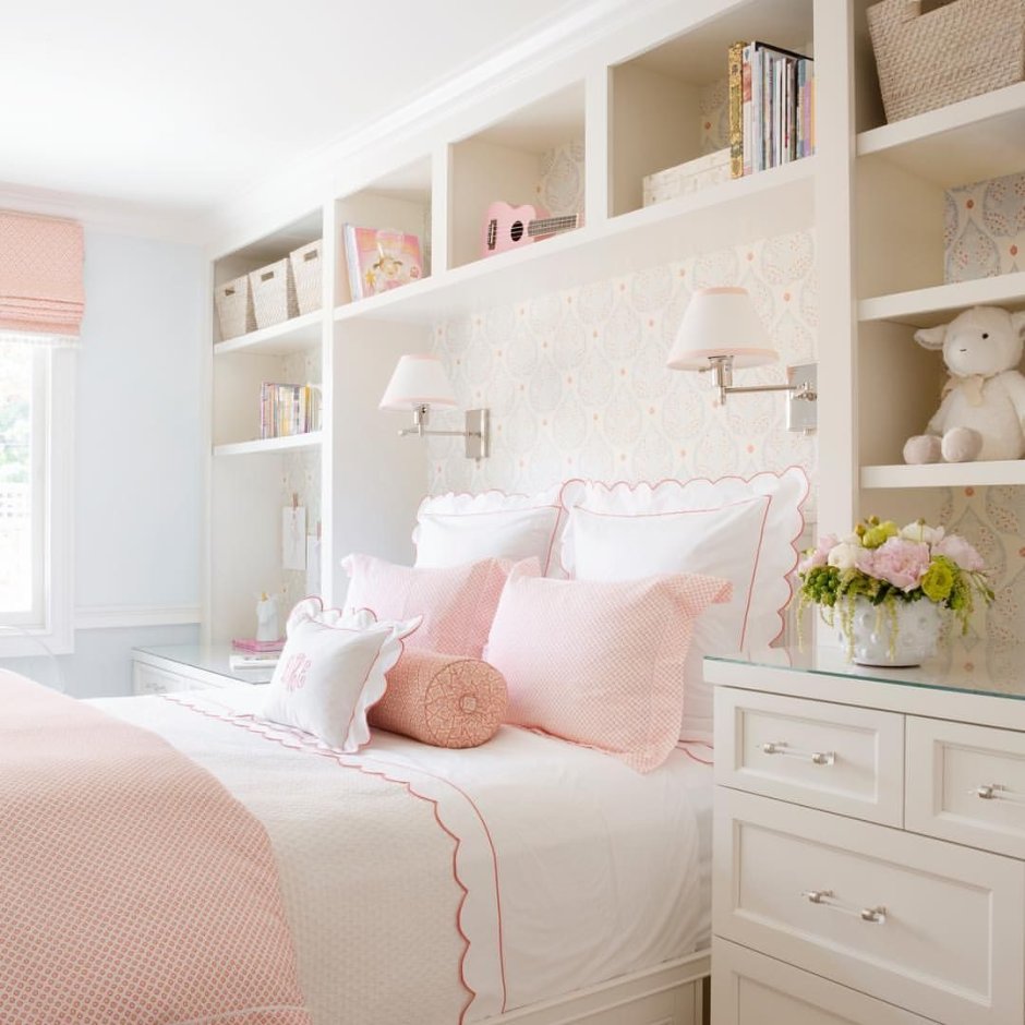 Белая спальня для девочки