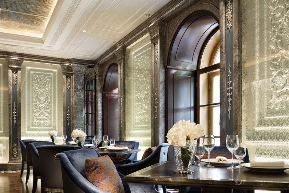 Ресторан в стиле классика