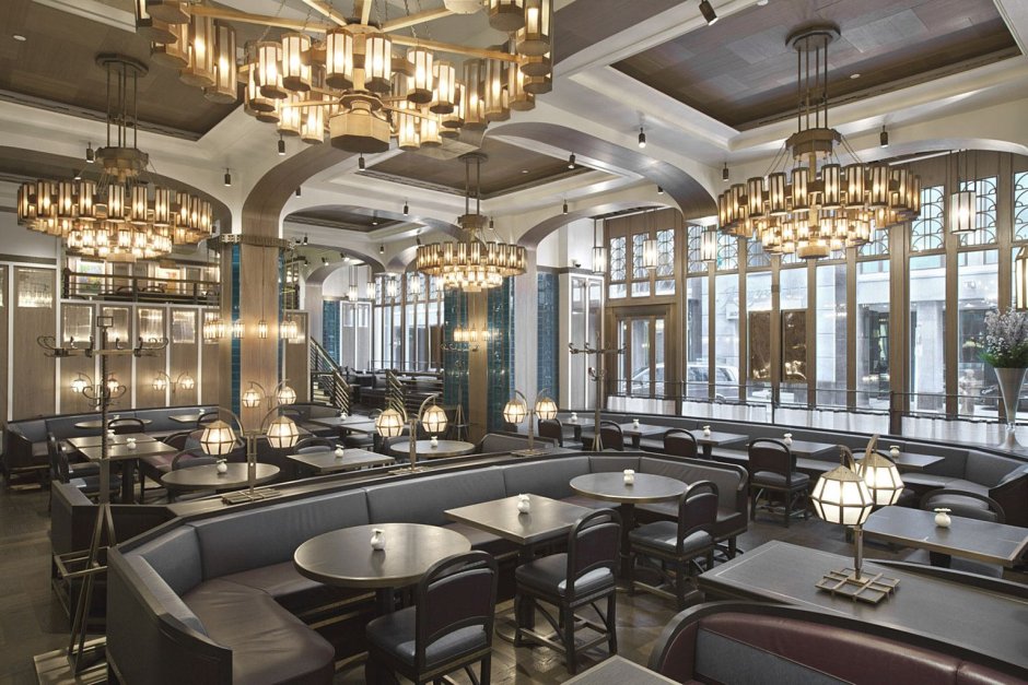 Интерьер балетного зала