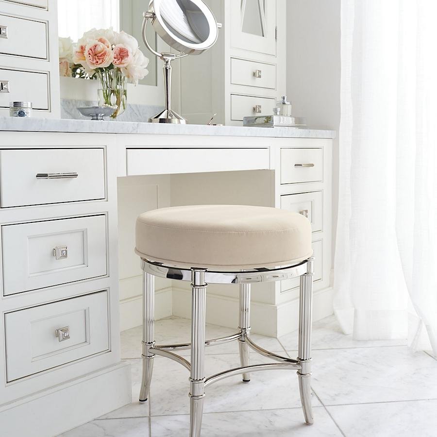 Табурет для туалетного столика
