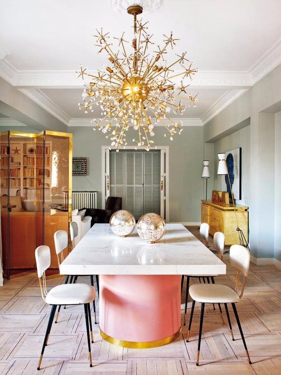 МИД сенчури Модерн в интерьере люстры