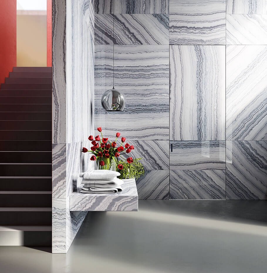 Дверь замаскированная под стену