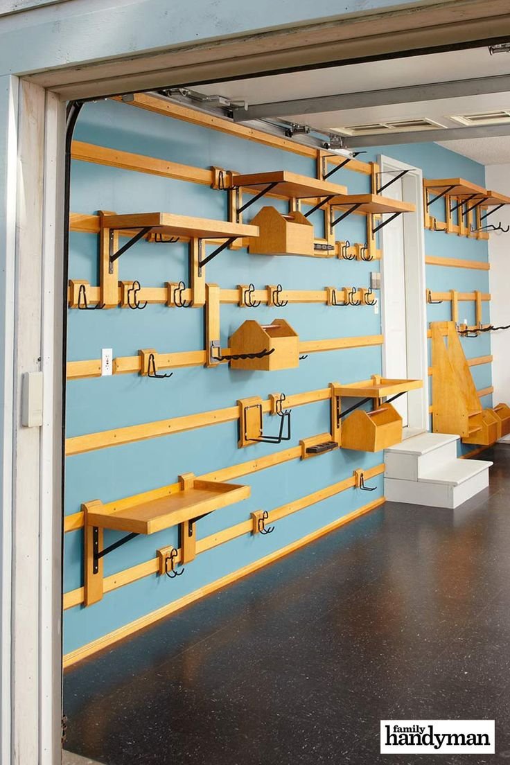 Стеллажи и шкафы для гаража